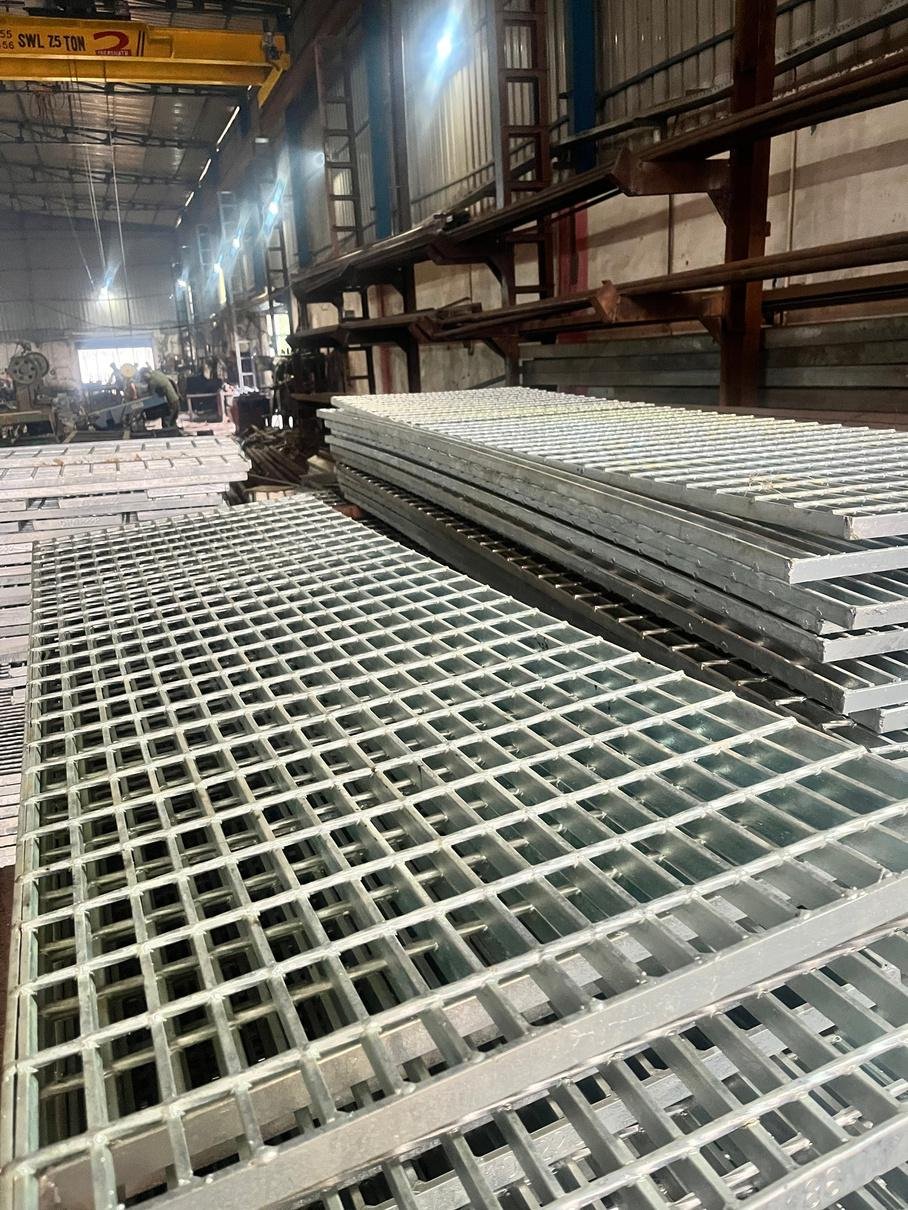 GI Grating Manufacturer in India - Parasnath Buildwell